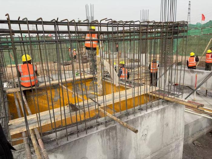 MCPE防水防腐衬片：污水处理厂重要使用材料