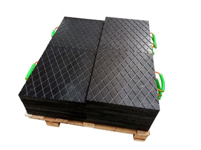 customized unbreakable uhmwpe polyethylene engineered crane pads/outrigger pads