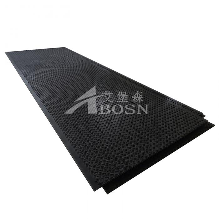 油田施工临时路不用愁,聚乙烯铺路垫板耐碾压还抗老化